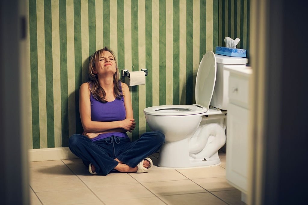 Runner needs to use the toilet while running