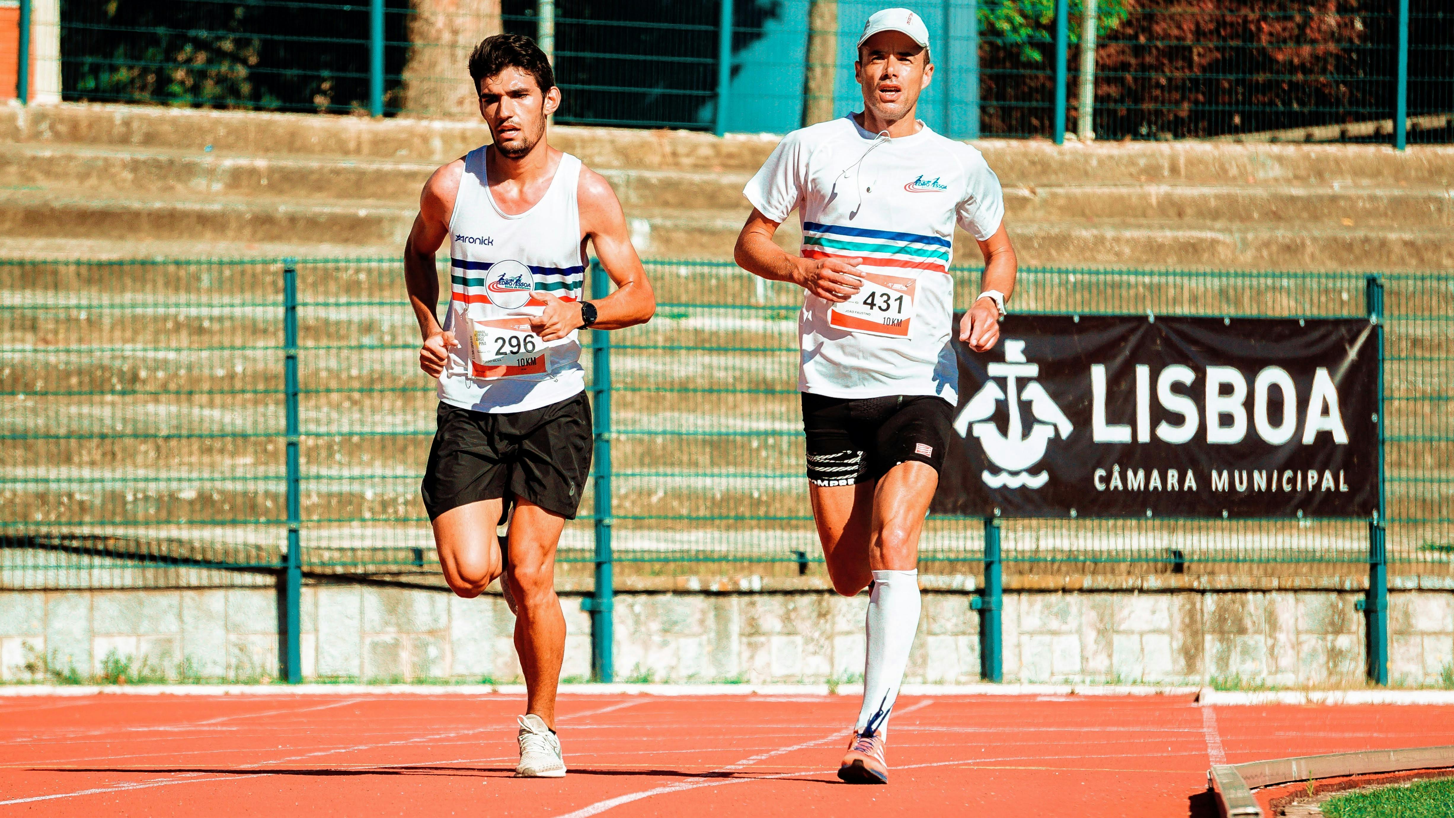 Runners doing sprints for speed